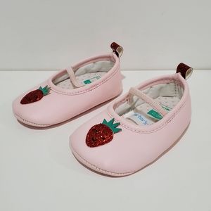Carter's Ballet Style Winking Strawberry Shoes Infant's Size 0-3 Months